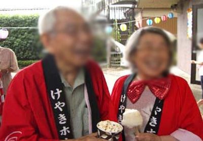 お祭りを楽しむ様子