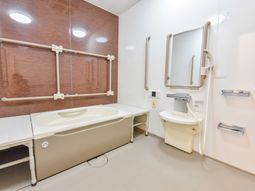 バリアフリーの洗面トイレ