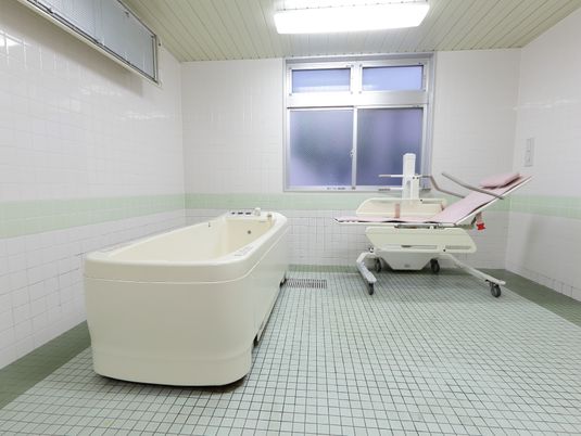 清潔なバスルーム