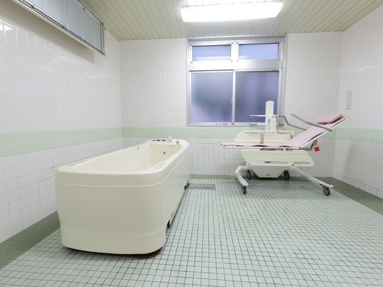 清潔なバスルーム