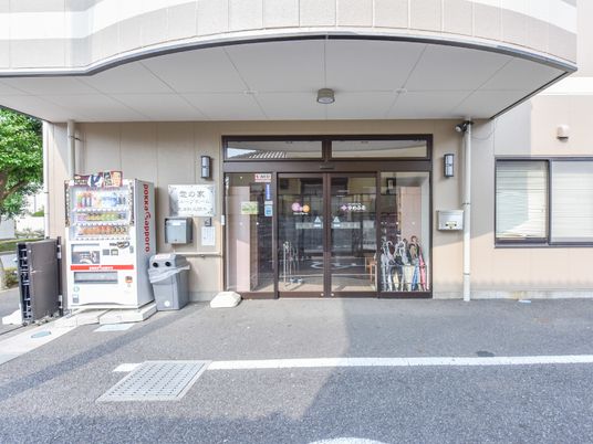 入口付近の外観