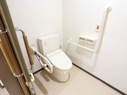 バリアフリートイレ
