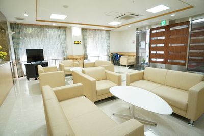 快適なラウンジ風景