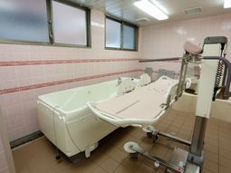 バリアフリー浴室設備