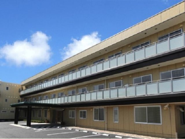快適な居室のある建物 施設外観 日当たりの良い建物には、ゆとりを感じる居室があり、快適な生活環境が整っています。