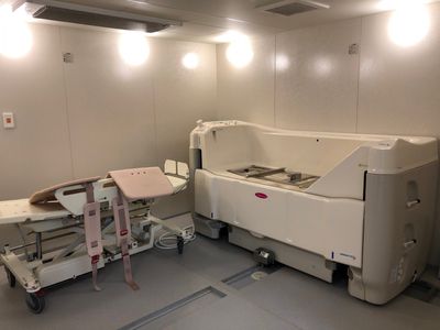 機械浴設備の空間