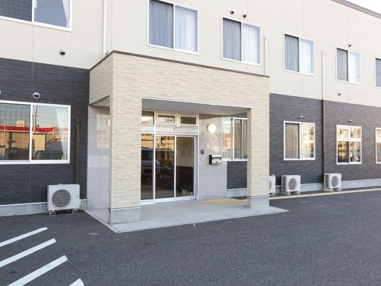 清潔感のある建物入口