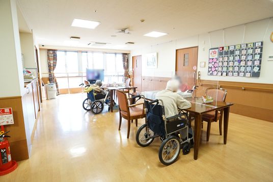 車いすの方が休める食堂
