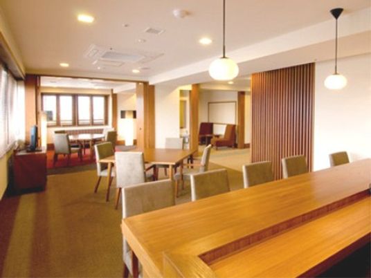 共用エリアの暖かい雰囲気