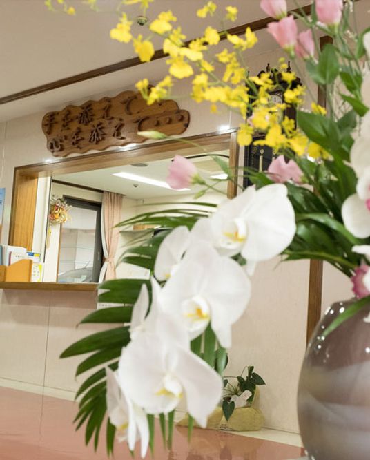 華やかな入口の装飾