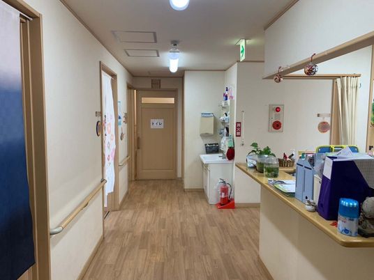 落ち着いた廊下