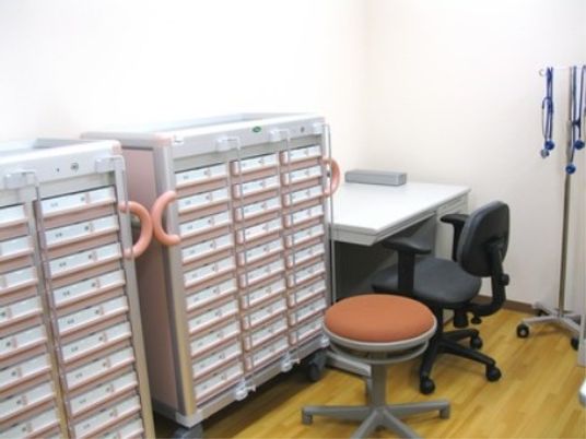 整理された医療カート