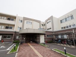 清潔感のある建物の外観