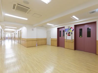 明るい廊下
