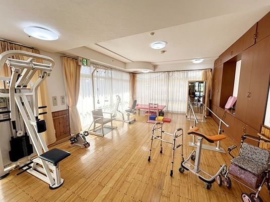 広々とした機能訓練室