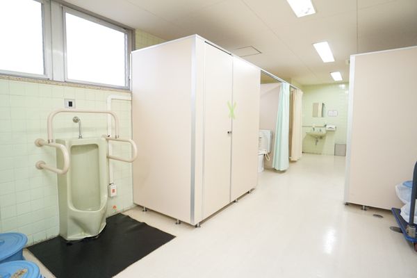 清潔な浴室の様子