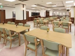 広々した快適なダイニング