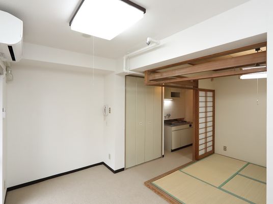 清潔な和洋室の居室