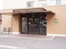 エントランスの外観