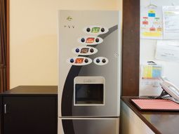 自動販売機と連絡掲示物