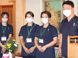 スタッフ集合のエントランス  