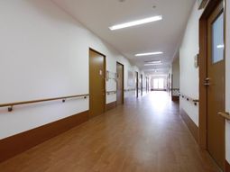 清潔感のある廊下