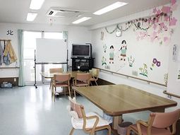 多目的室の明るさ