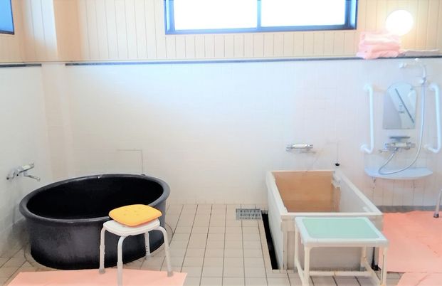 安全に配慮された浴室