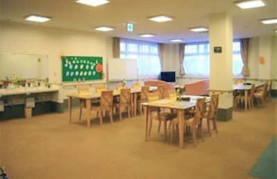 明るいダイニングルーム