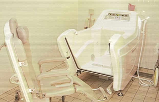 独立した機械浴室