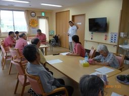 多目的室の活動風景