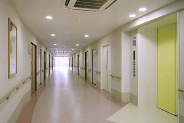 長い廊下