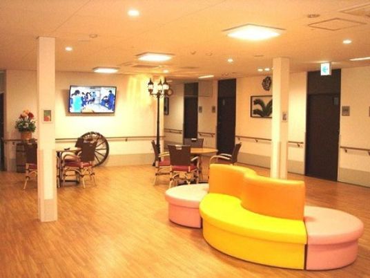 共有スペースの明るい様子