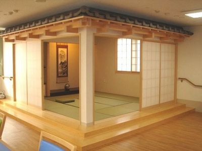 和室風の共有スペース