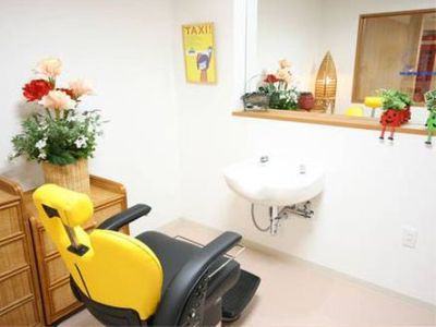 明るい空間の洗面台