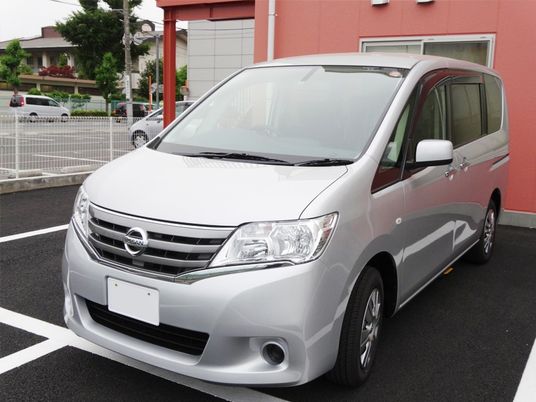 送迎車の駐車場  