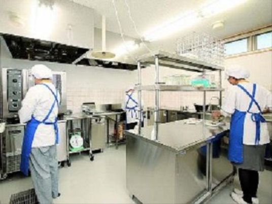 清潔で広々キッチン