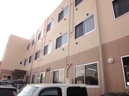 清潔感のある建物外観
