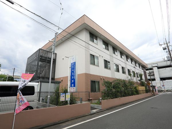 建物の外観の様子