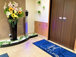 エントランスの華やかな装飾