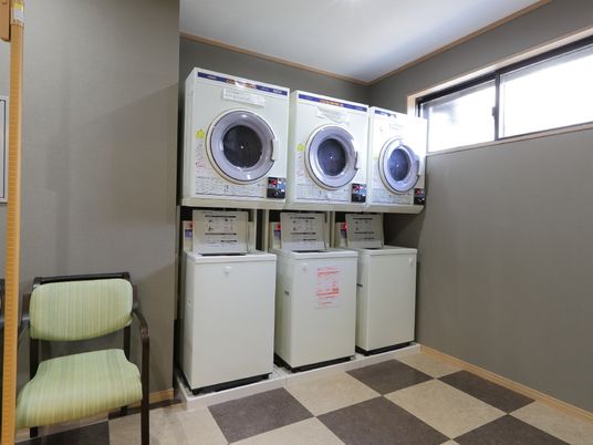 コインランドリーの部屋