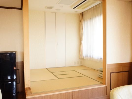 清潔な和室の居室