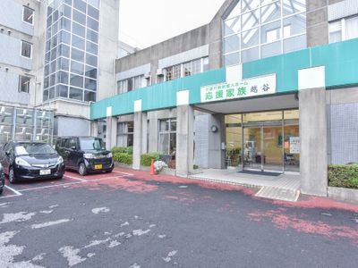 エントランスの入口外観