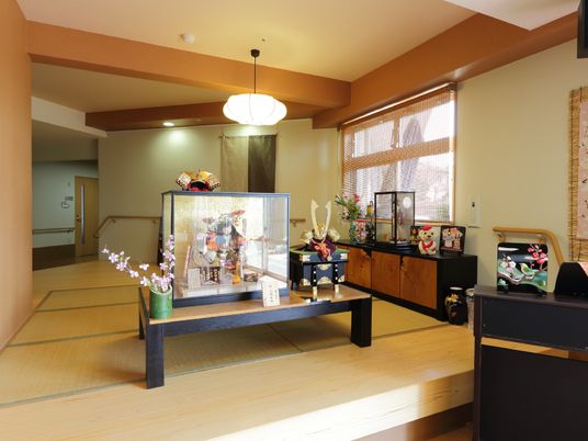 明るく和の趣の休憩室