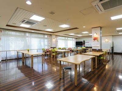 広々とした食堂の様子