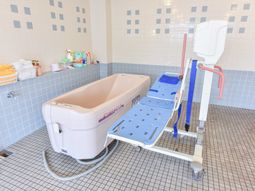 清潔感ある浴室設備
