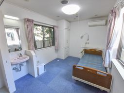 清潔な居室の一部