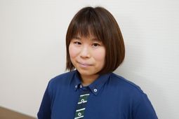 明るい表情のスタッフ