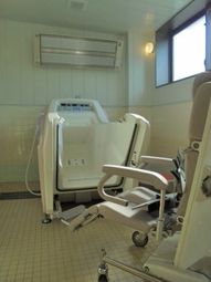清潔な浴室設備