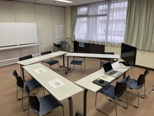 会議用の多目的室  